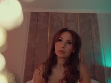Miladystarlight Chaturbate stream image from September 26, 2025