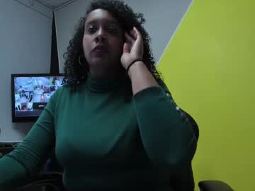Queenofmelancholy Chaturbate stream image from September 26, 2025