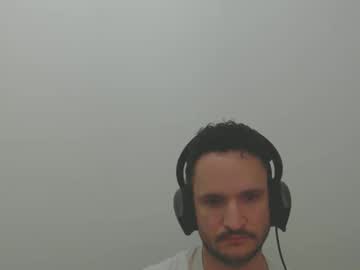 Dumal021188 Chaturbate stream image from September 26, 2025