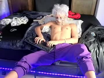 Cassidykayde Chaturbate stream image from September 27, 2025