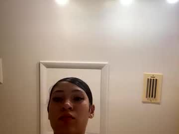 Pr3ttynperla Chaturbate stream image from September 27, 2025