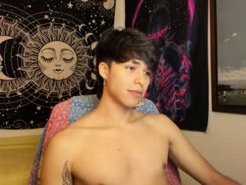 Victorino_Jhonson Chaturbate stream image from September 27, 2025