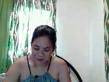 Flirtyzandara Chaturbate stream image from September 27, 2025