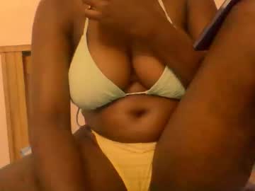 Sexyayl1 Chaturbate stream image from September 27, 2025