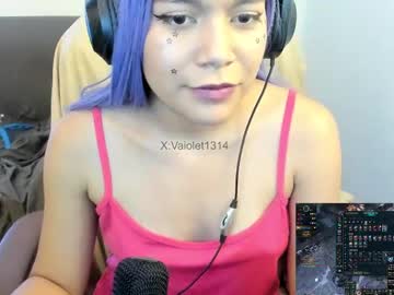Vaioletuwu Chaturbate stream image from September 27, 2025