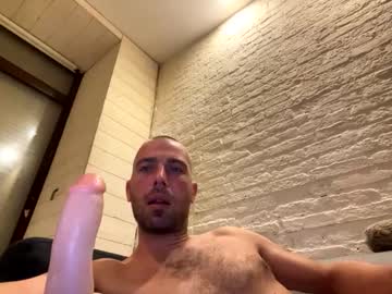 Rotteei1 Chaturbate stream image from September 27, 2025