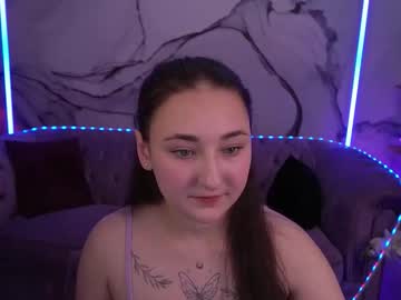 Sashaduvalle Chaturbate stream image from September 27, 2025