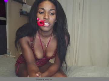 Hazelb25 Chaturbate stream image from September 27, 2025