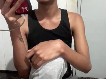 Theboinextdoor1 Chaturbate stream image from September 27, 2025