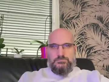Bcbg68 Chaturbate stream image from September 27, 2025