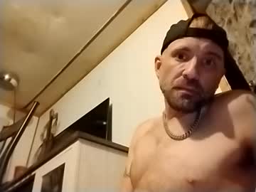Allitrunnin Chaturbate stream image from September 27, 2025
