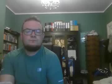 Dellovesgirls Chaturbate stream image from September 27, 2025