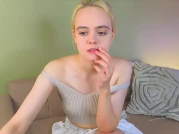 Cute_Bembi Chaturbate stream image from September 27, 2025