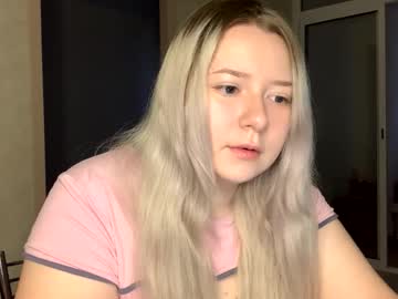 Love4alma Chaturbate stream image from September 27, 2025
