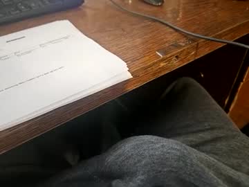 Tool24 Chaturbate stream image from September 27, 2025