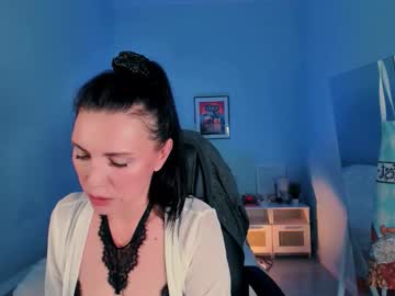 Steaflers_Mom Chaturbate stream image from September 27, 2025