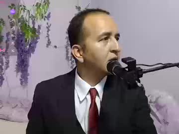 Xthesexybossx Chaturbate stream image from September 27, 2025