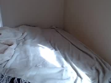 Celinecostas Chaturbate stream image from September 27, 2025