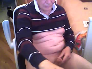Holness72 Chaturbate stream image from September 27, 2025
