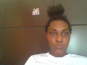 Islanddesire390042 Chaturbate stream image from September 27, 2025