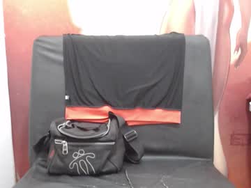 Laura_Hotyy Chaturbate stream image from September 27, 2025
