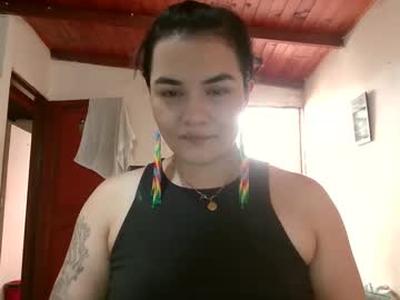 Sexychubbyanna Chaturbate stream image from September 27, 2025