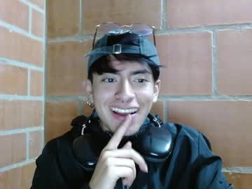 Eather_Luxury Chaturbate stream image from September 27, 2025