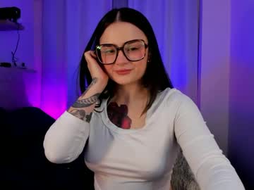 Ninavolkov Chaturbate stream image from September 27, 2025