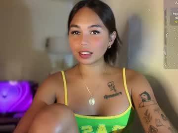 Petitegirlx69 Chaturbate stream image from September 27, 2025