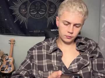 Danny_Love01 Chaturbate stream image from September 27, 2025