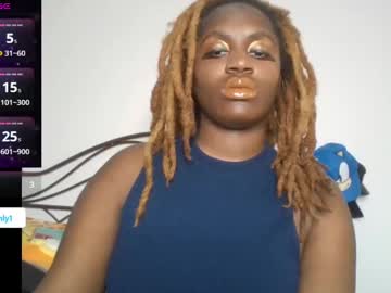 Mommytrixie Chaturbate stream image from September 27, 2025