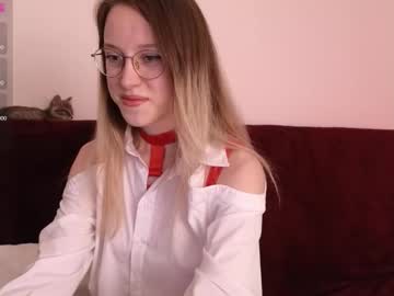 Little_Bliss Chaturbate stream image from September 28, 2025
