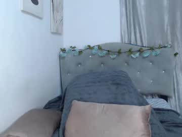 Muchcumhere Chaturbate stream image from September 28, 2025