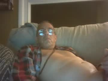 Sundawg420m Chaturbate stream image from September 28, 2025