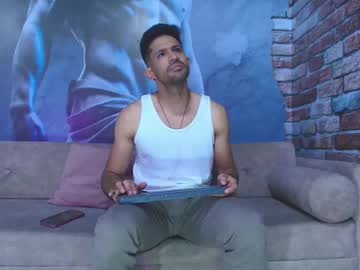 Tonycosta_ Chaturbate stream image from September 28, 2025