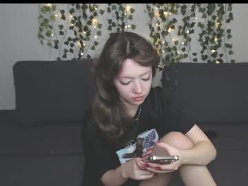 Twilight_Love Chaturbate stream image from September 28, 2025