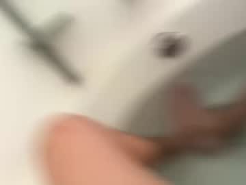 Milneaway Chaturbate stream image from September 28, 2025