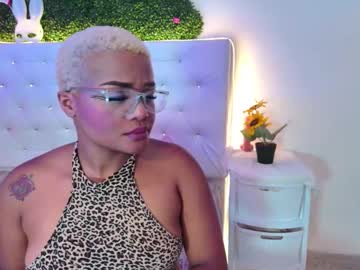 Nani_Seexx Chaturbate stream image from September 28, 2025