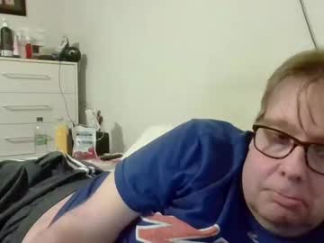 Garyg930 Chaturbate stream image from September 28, 2025