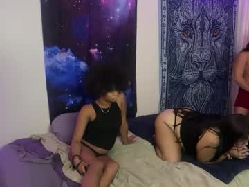 Yogaboy_22 Chaturbate stream image from September 28, 2025