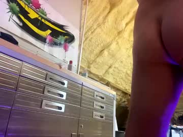 Iwinnner Chaturbate stream image from September 28, 2025