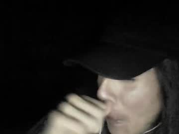 Pierootcrow Chaturbate stream image from September 28, 2025
