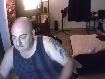 Calvin420420 Chaturbate stream image from September 28, 2025