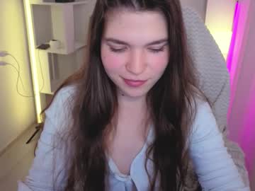 Carolinebenks Chaturbate stream image from September 28, 2025