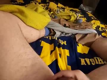 Biggerthentheaverage Chaturbate stream image from September 28, 2025