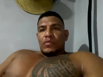Elianvega Chaturbate stream image from September 28, 2025