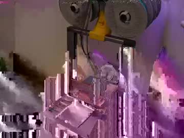 Your_Sweetdoll Chaturbate stream image from September 28, 2025