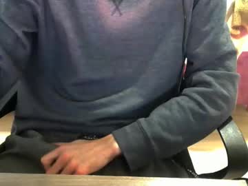 Mrdick572 Chaturbate stream image from September 28, 2025