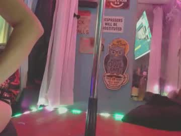 Cpl4morethan1 Chaturbate stream image from September 28, 2025
