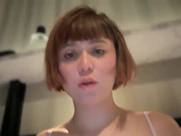 Soyevangeline Chaturbate stream image from September 28, 2025